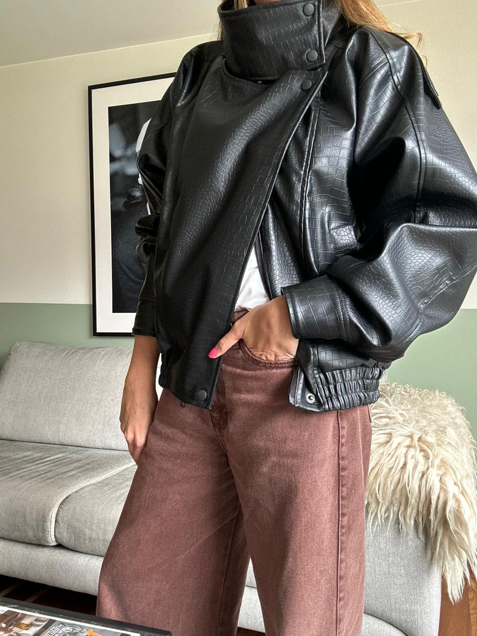 Chaqueta Bali Negra Cocodrilo