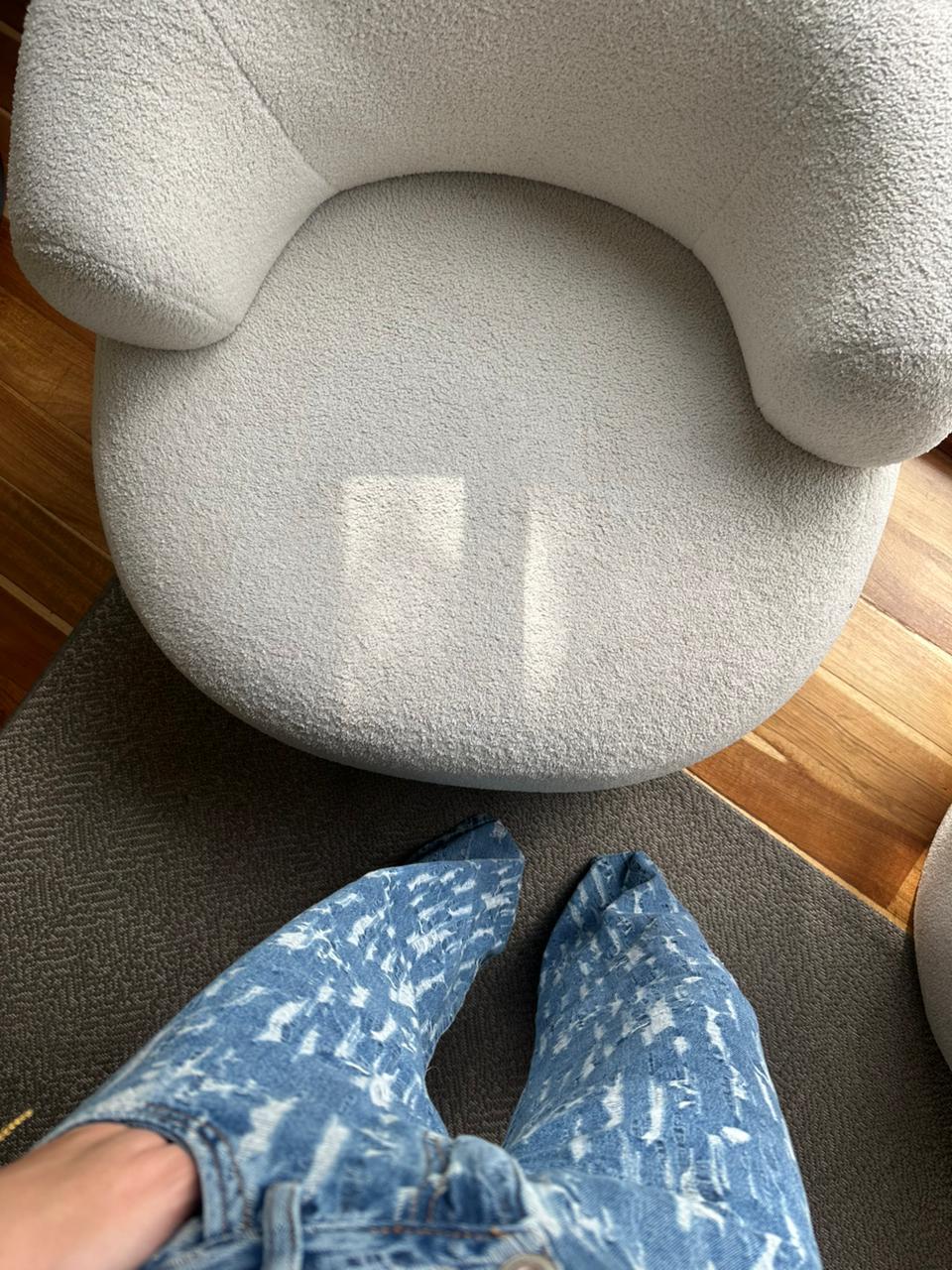 Jean Capri Raw